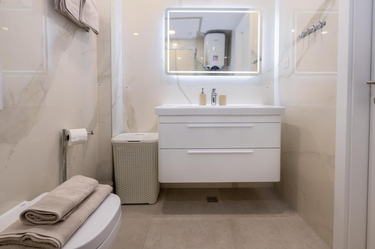 Apartment Mari Deluxe Makarska